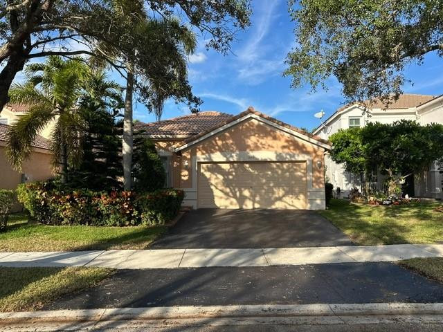 Listing  1572 Banyan Way, Weston, FL 33327, Weston, FL 33327