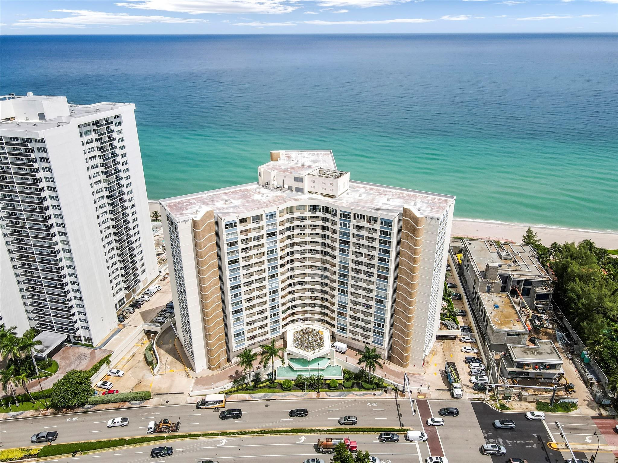 View details of listing 3180 S Ocean Drive 517, Hallandale Beach, FL 33009 Hallandale Beach with MLS#