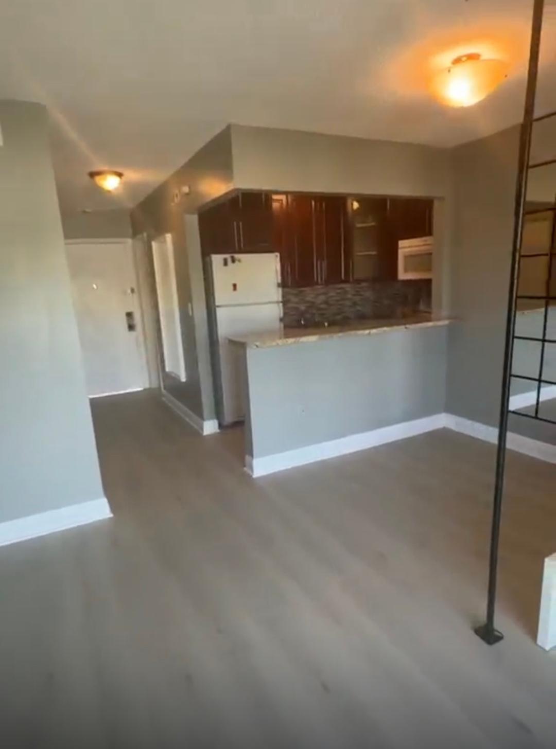View details of listing 365 NE 125th Street 305, North Miami, FL 33161 North Miami with MLS#