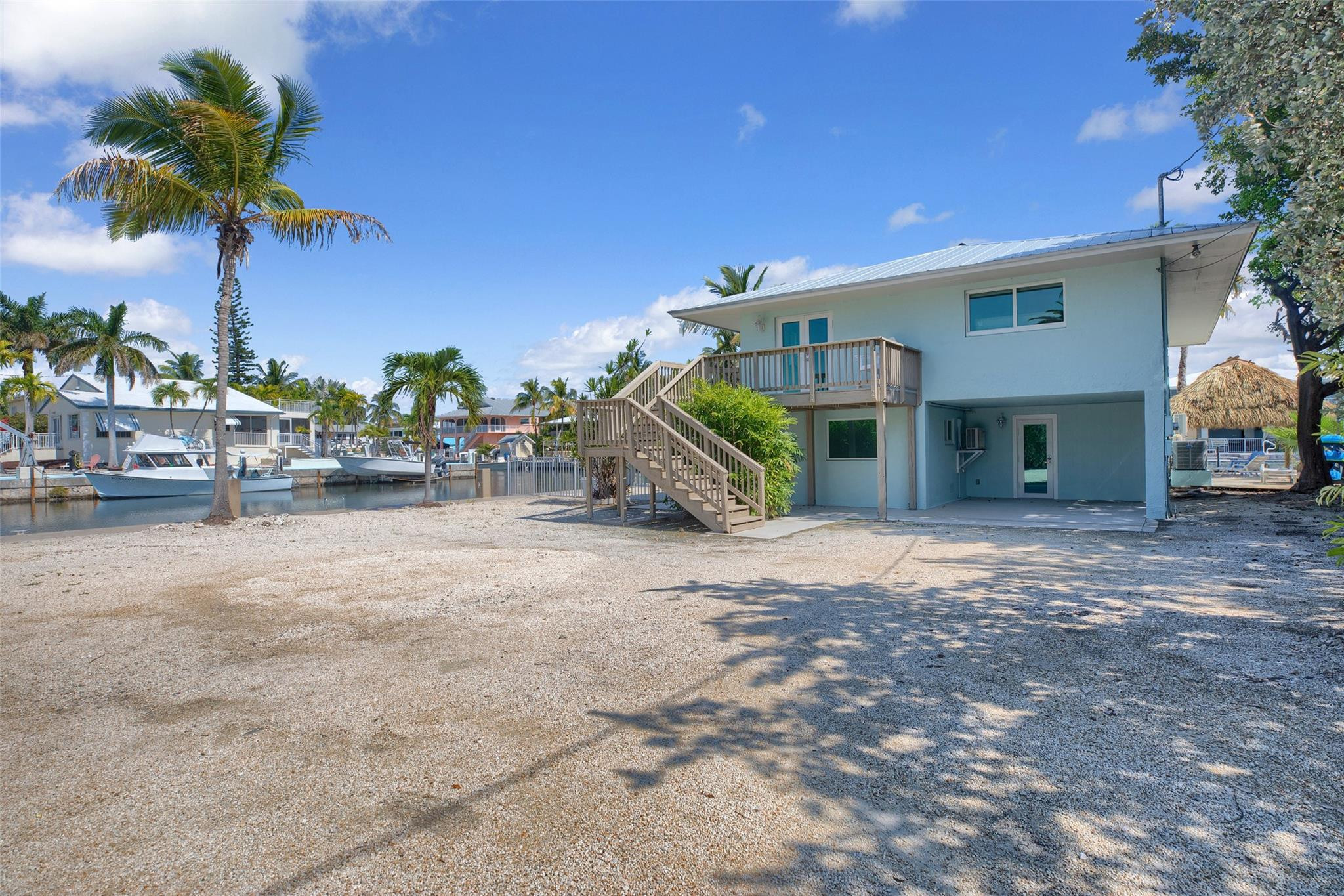 View details of listing 10999 Ave 3rd Avenue, Marathon, FL 33050 Marathon with MLS#