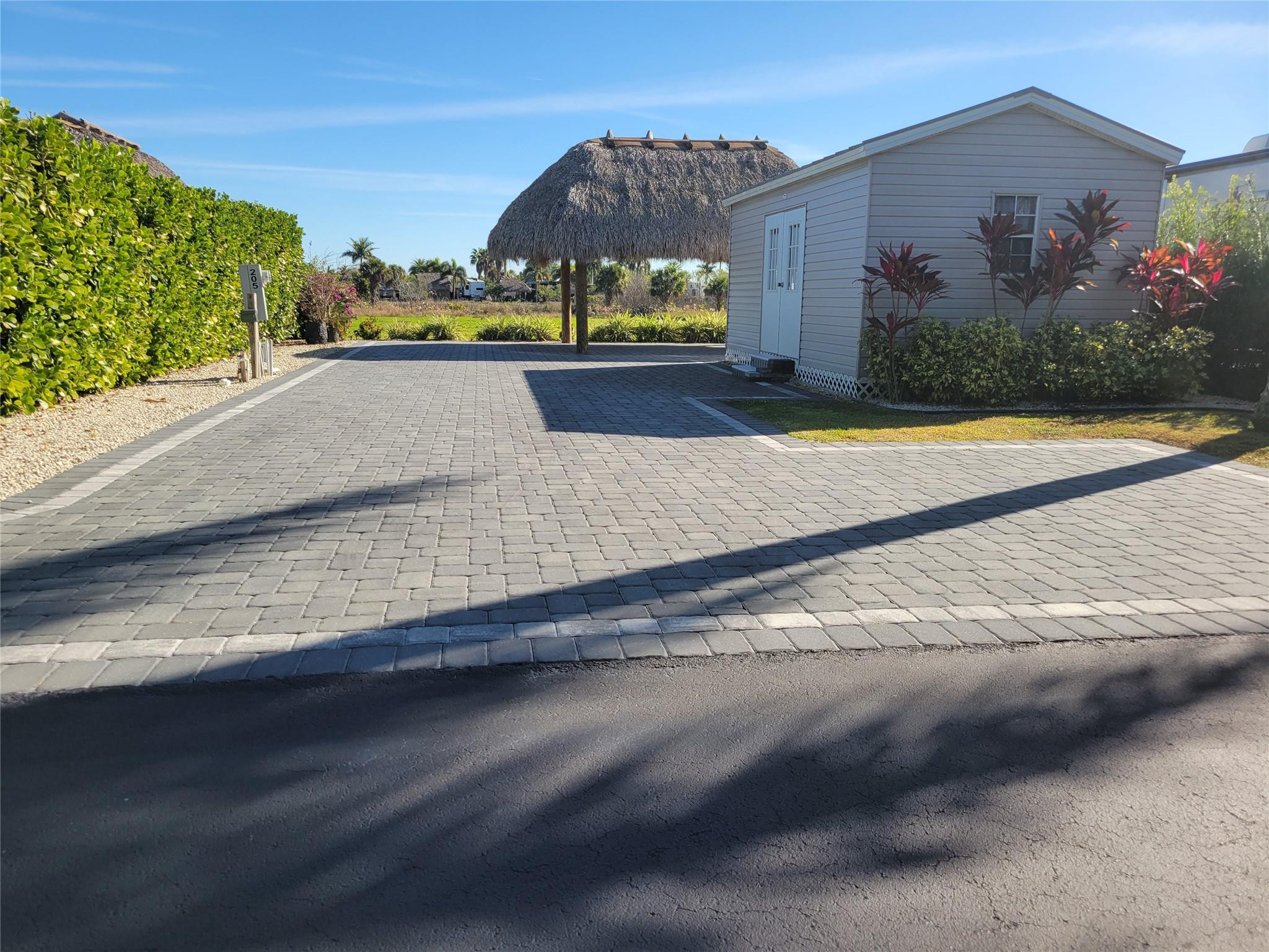 View details of listing 3704 SW 7th Manor, Okeechobee, FL 34974 Okeechobee with MLS#
