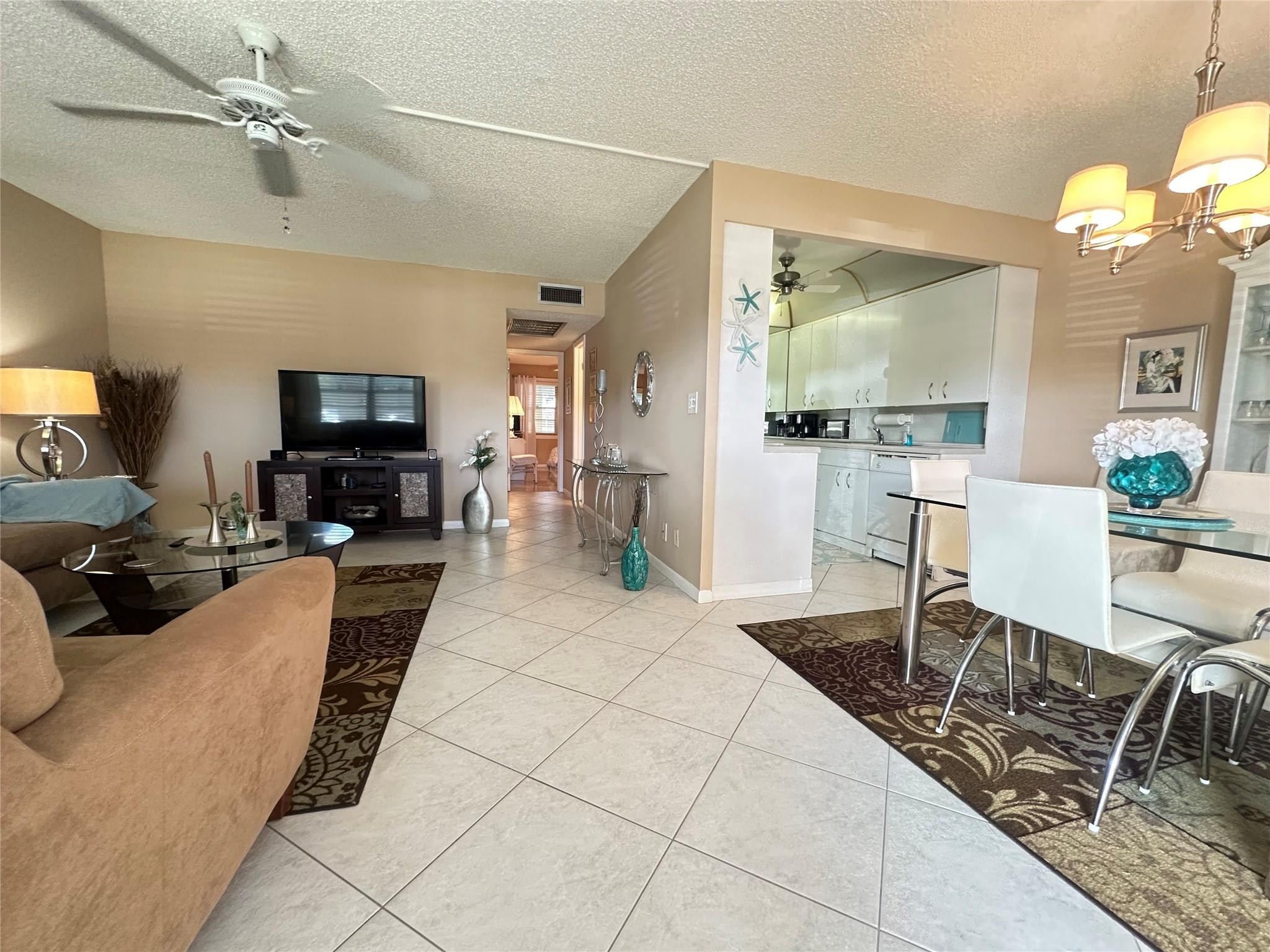 Listing  1076 Newport Q 1076, Deerfield Beach, FL 33442, Deerfield Beach, FL 33442