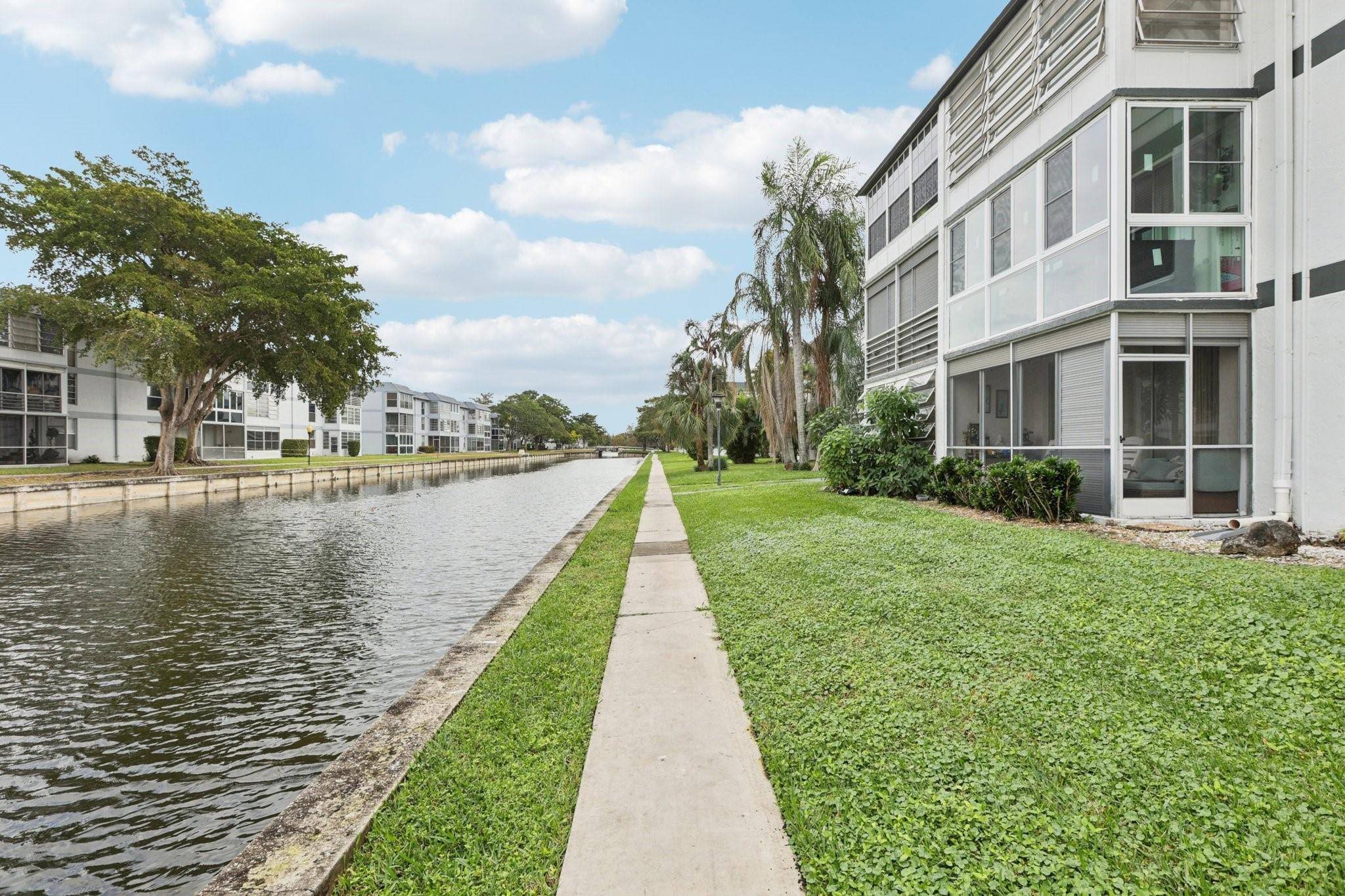 View details of listing 8330 Sands Point Boulevard 304n, Fort Lauderdale, FL 33321 Fort Lauderdale with MLS#