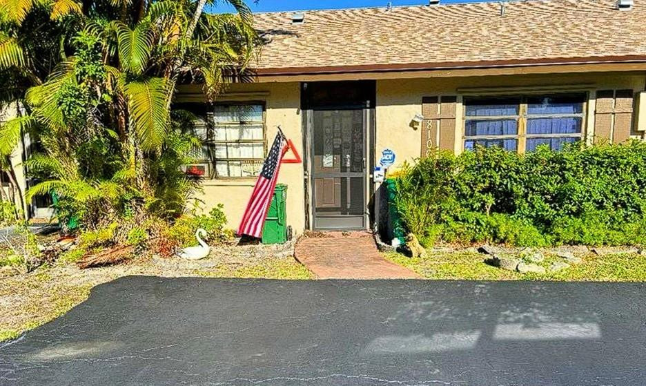 View details of listing 8106 NW 100th Drive, Tamarac, FL 33321 Tamarac with MLS#