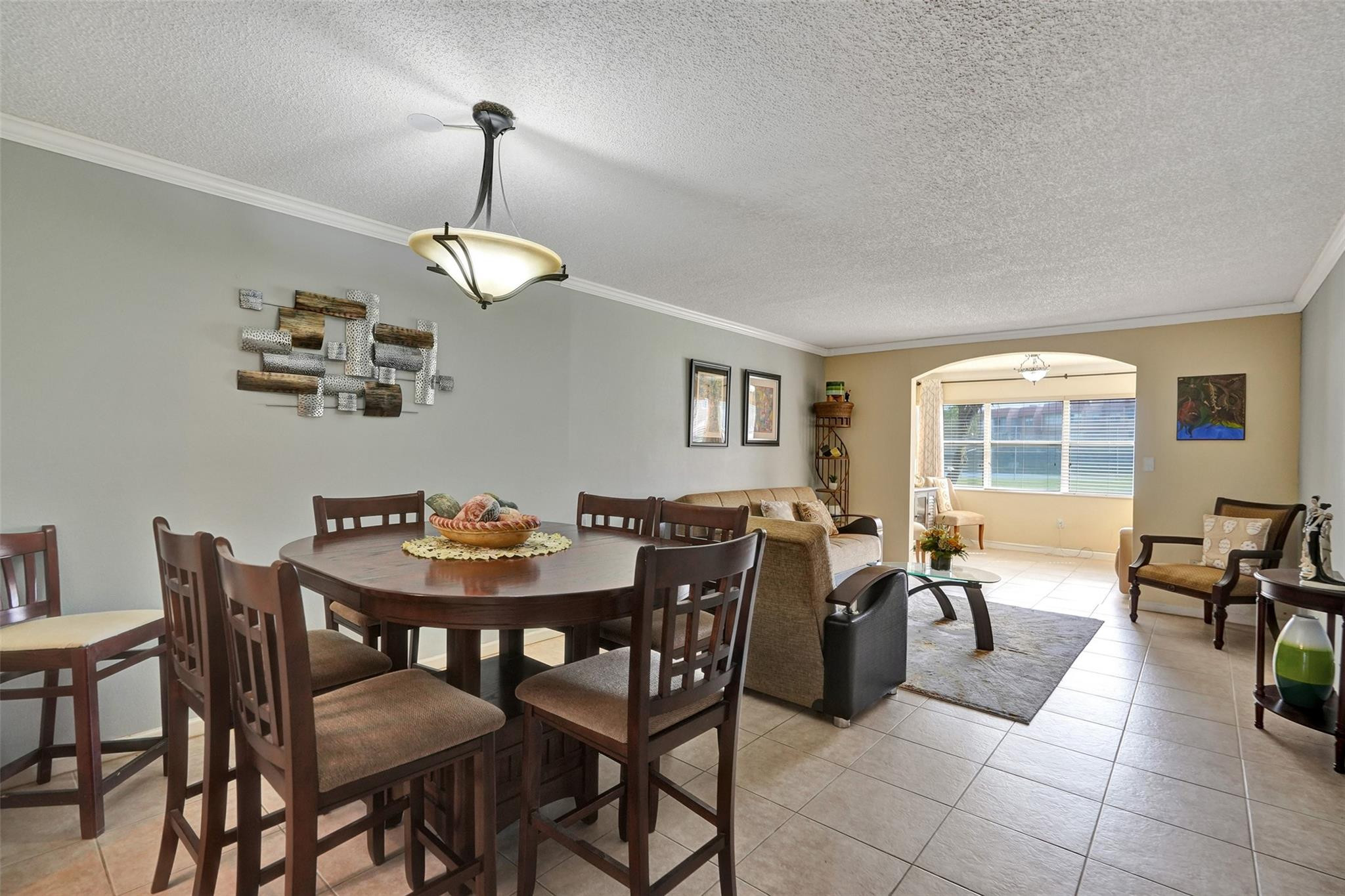 View details of listing 9821 Sunrise Lakes Boulevard 106, Sunrise, FL 33322 Sunrise with MLS#