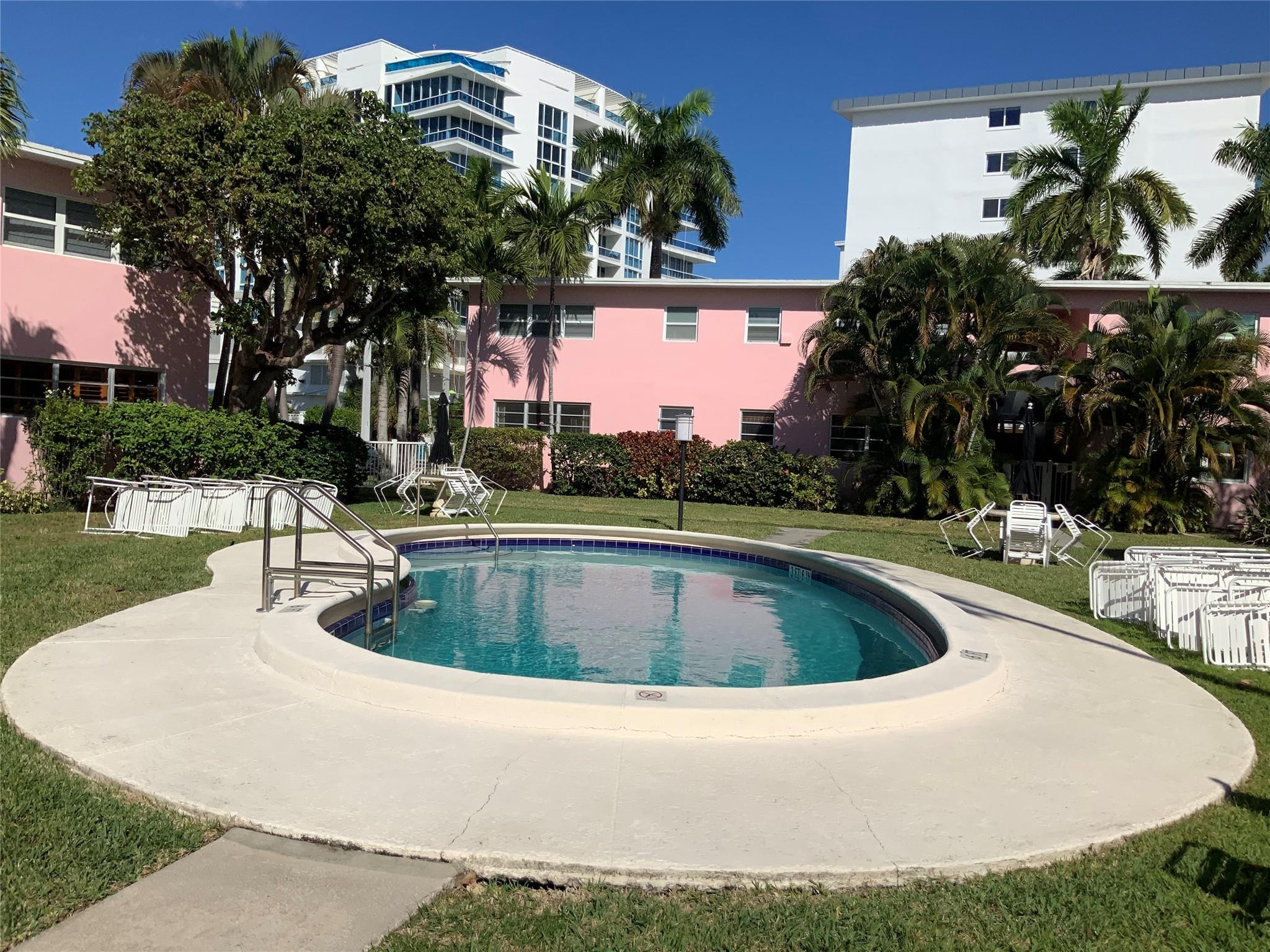 View details of listing 700 Bayshore Drive 13, Fort Lauderdale, FL 33304 Fort Lauderdale with MLS#