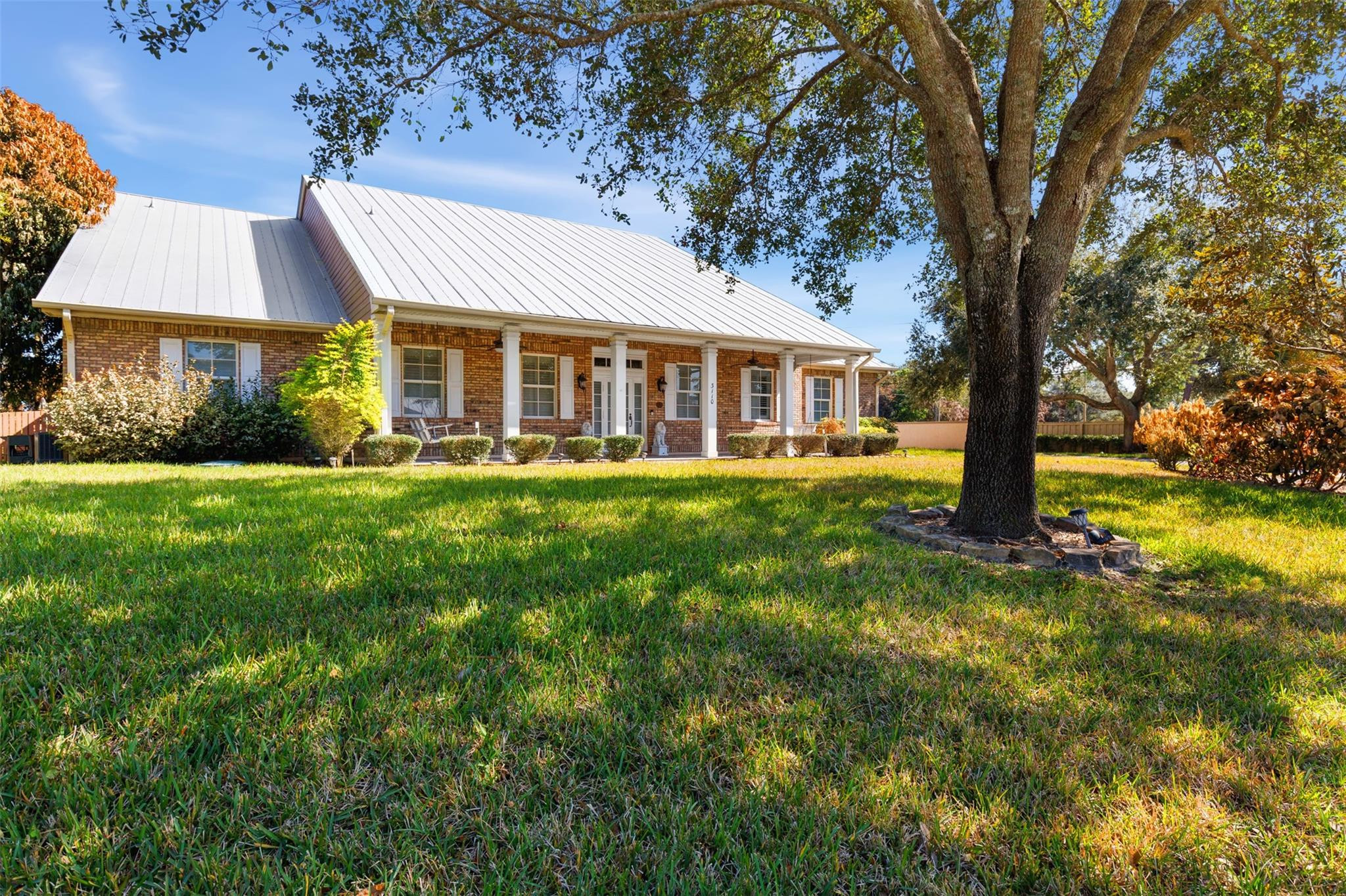View details of listing 3110 Lost Tree Boulevard, Fort Pierce, FL 34981 Fort Pierce with MLS# 