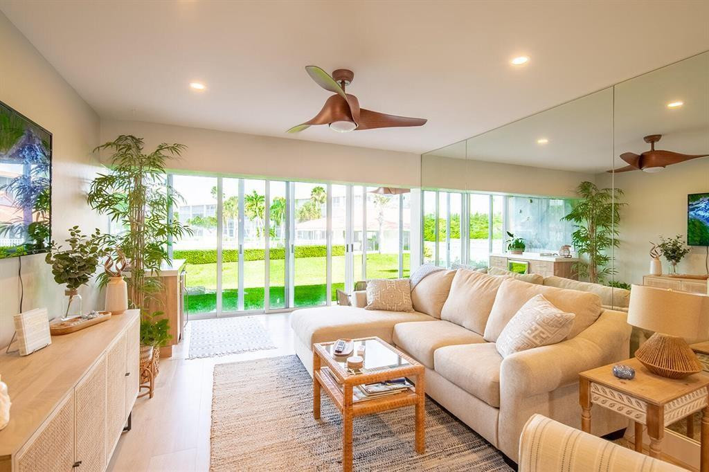 View details of listing 101 NE 19th Avenue 126, Deerfield Beach, FL 33441 Deerfield Beach with MLS# 