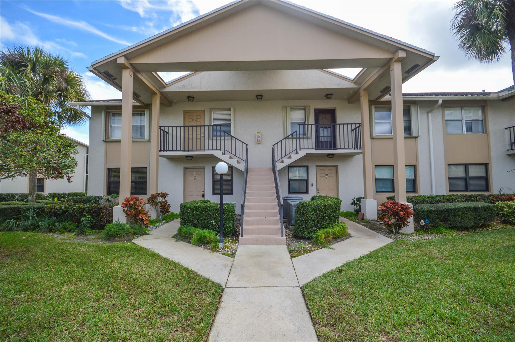 View details of listing 3151 SE Aster Lane 1301, Stuart, FL 34994 Stuart with MLS# 