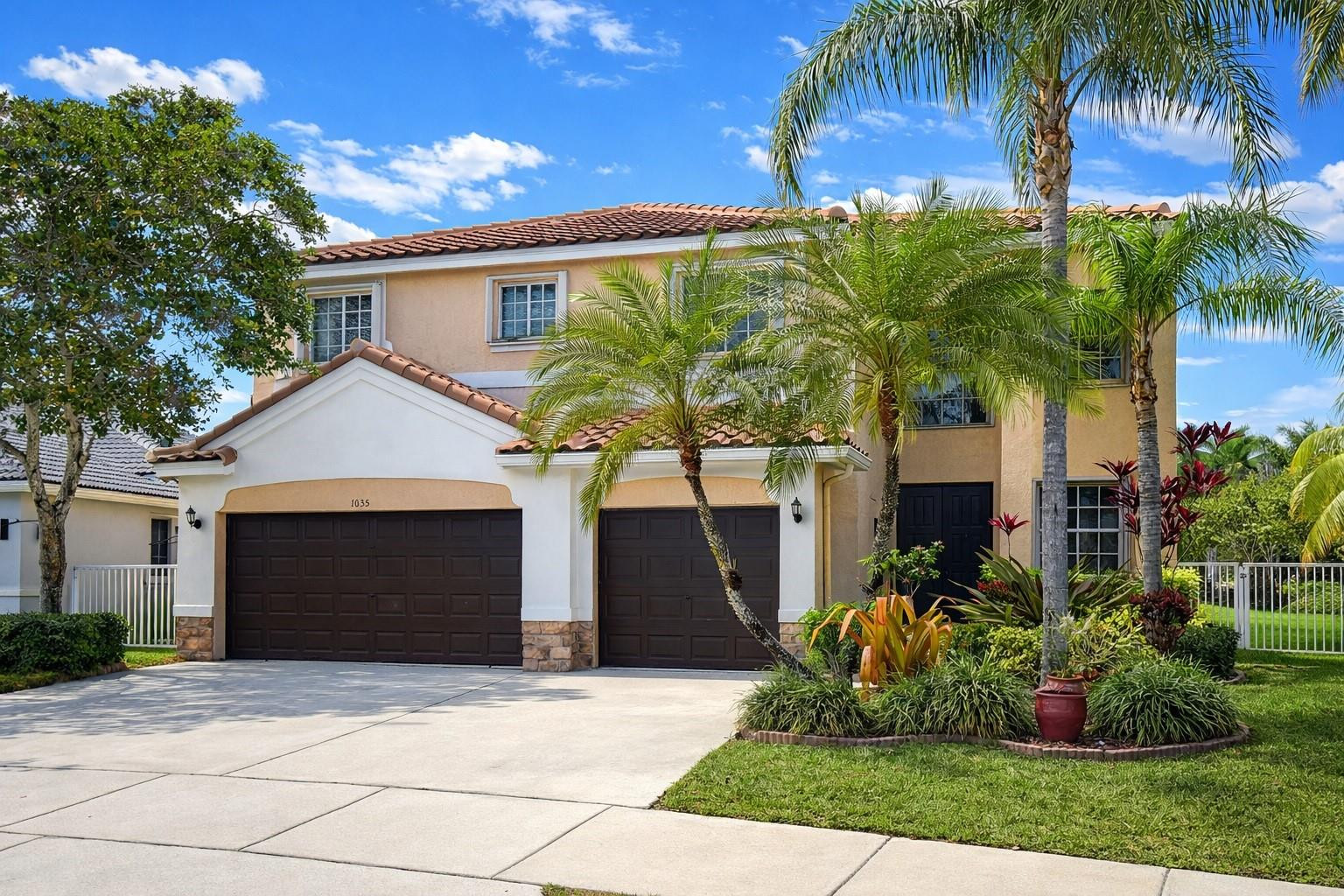 Listing  Private Address