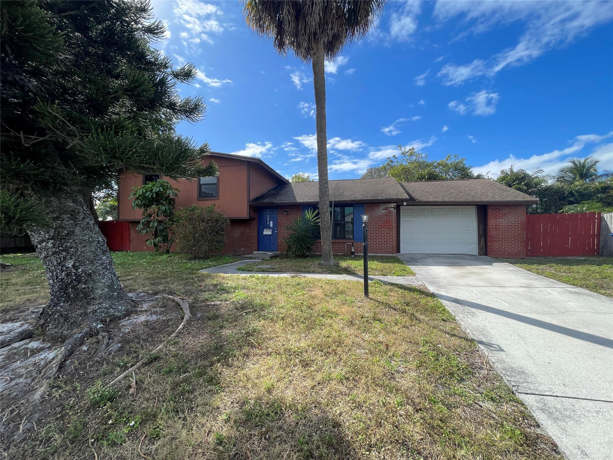 View details of listing 1610 Flagler Boulevard, West Palm Beach, FL 33403 West Palm Beach with MLS# 