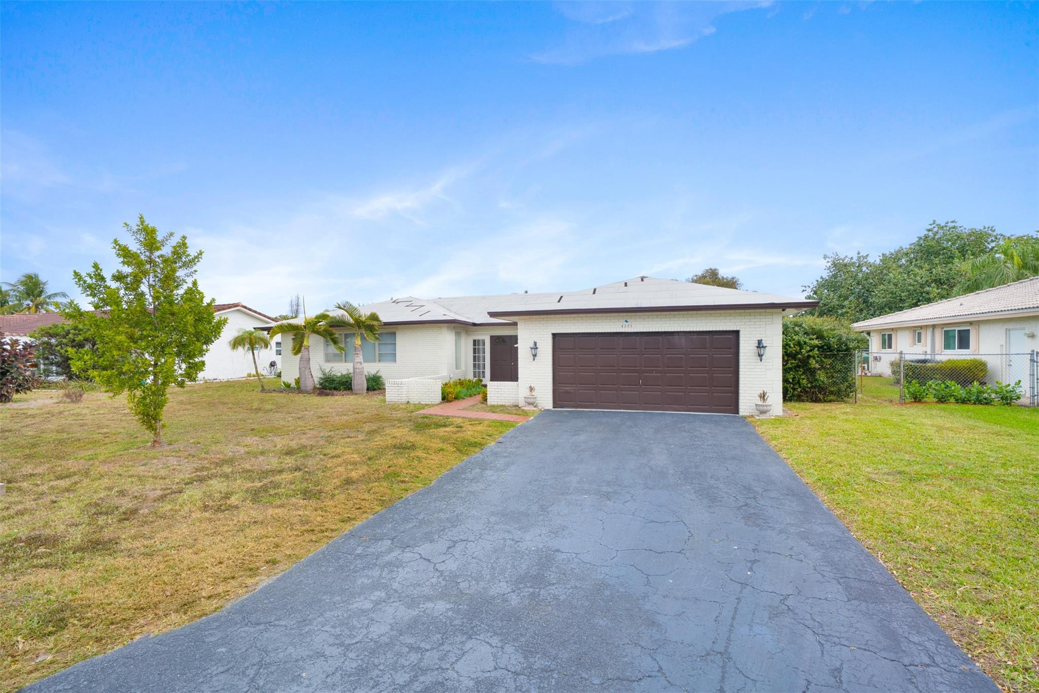 View details of listing 4221 NW 107th Avenue, Coral Springs, FL 33065 Coral Springs with MLS# 