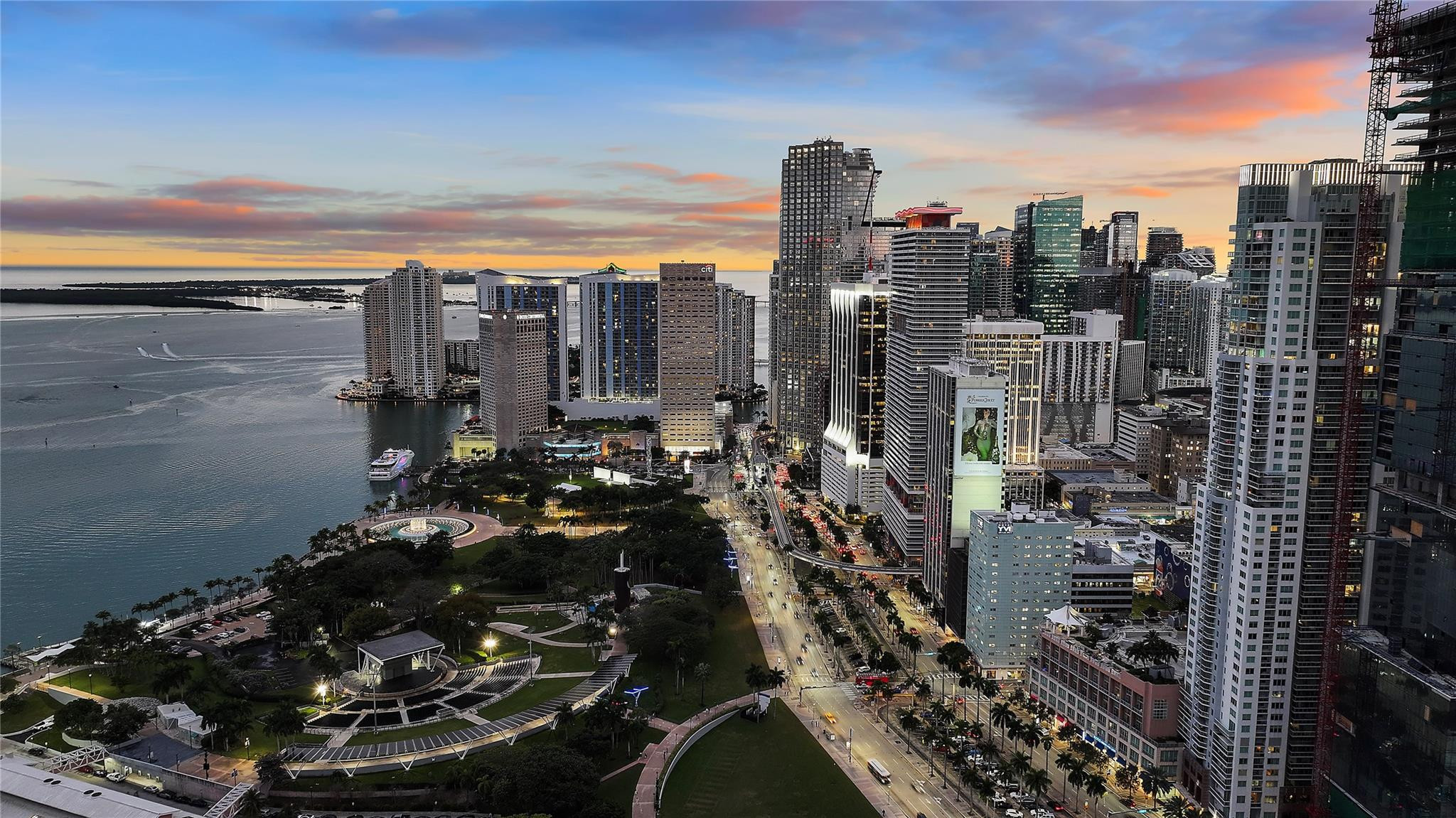 View details of listing 11 NE 6th Street 907, Miami, FL 33132 Miami with MLS# 