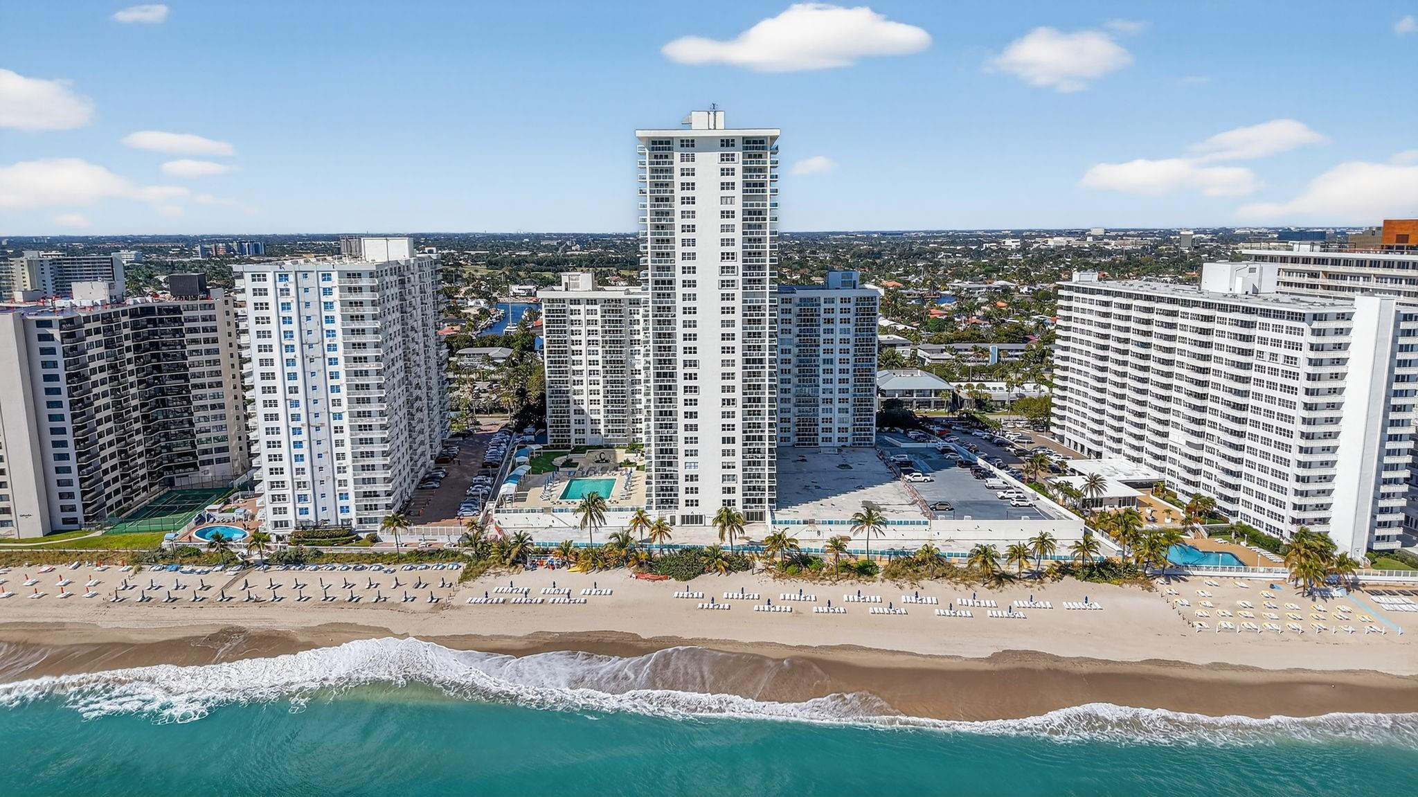 View details of listing 3900 Galt Ocean Drive 1515, Fort Lauderdale, FL 33308 Fort Lauderdale with MLS#