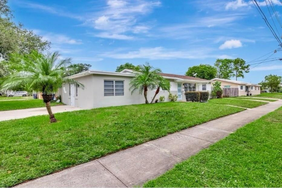 Listing  3300 N 67th Avenue, Hollywood, FL 33024, Hollywood, FL 33024