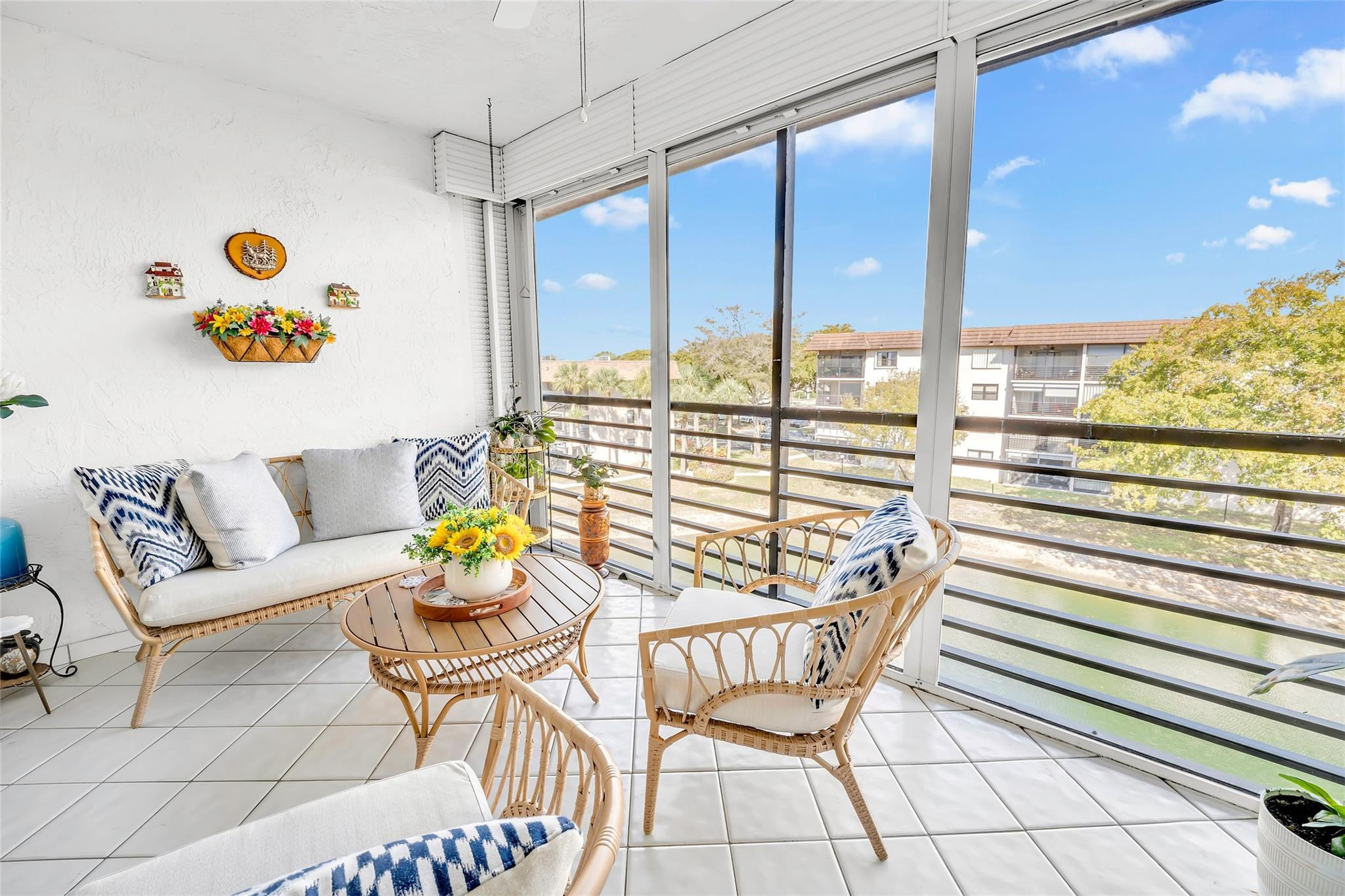 View details of listing 4975 E Sabal Palm Boulevard 408, Tamarac, FL 33319 Tamarac with MLS#