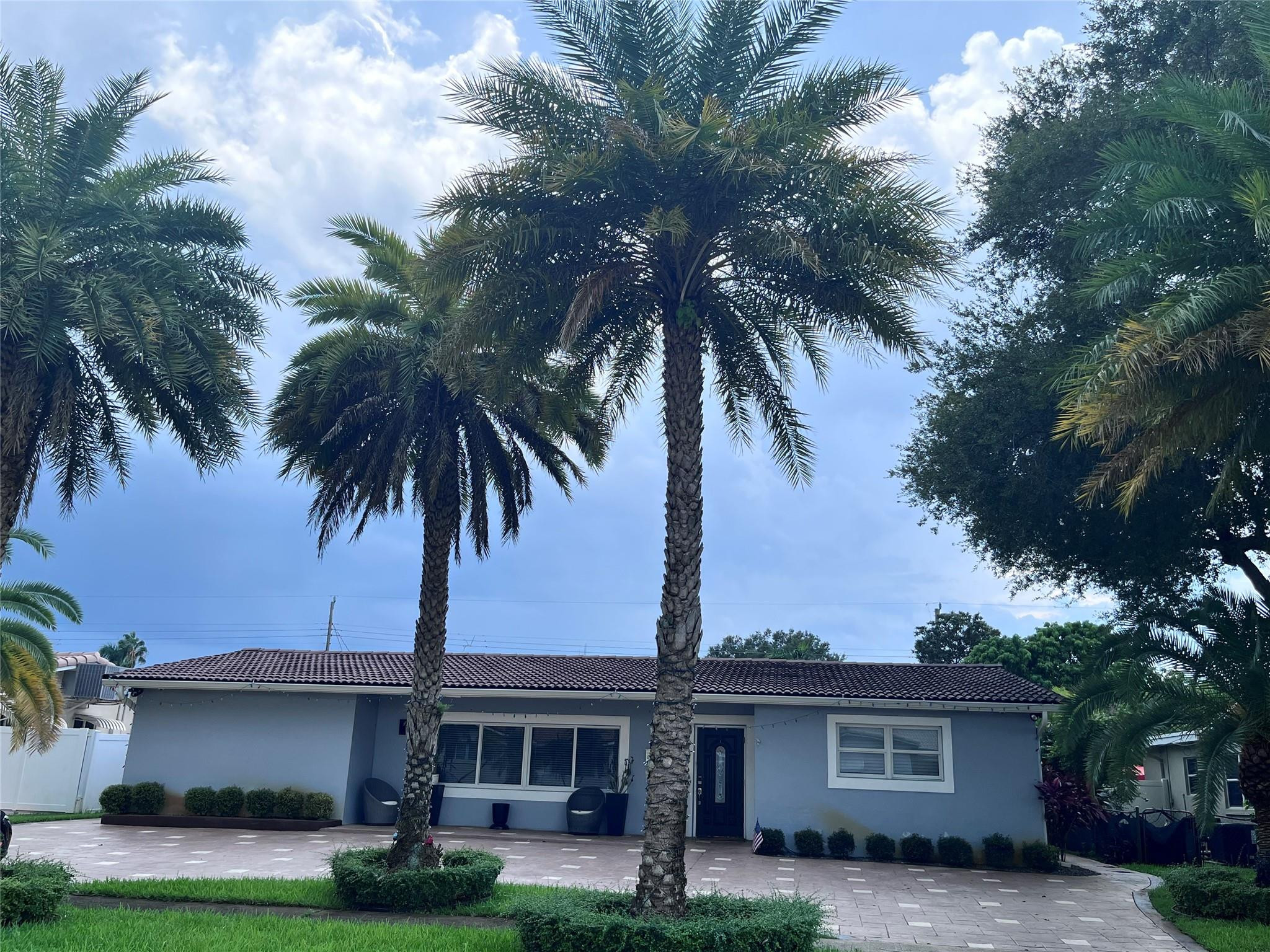 Listing  5424 Jackson Street, Hollywood, FL 33021, Hollywood, FL 33021