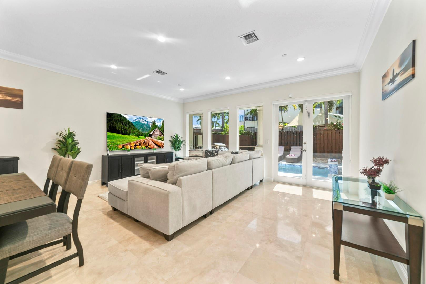 Listing  1849 NE 26th Avenue 2, Fort Lauderdale, FL 33305, Fort Lauderdale, FL 33305