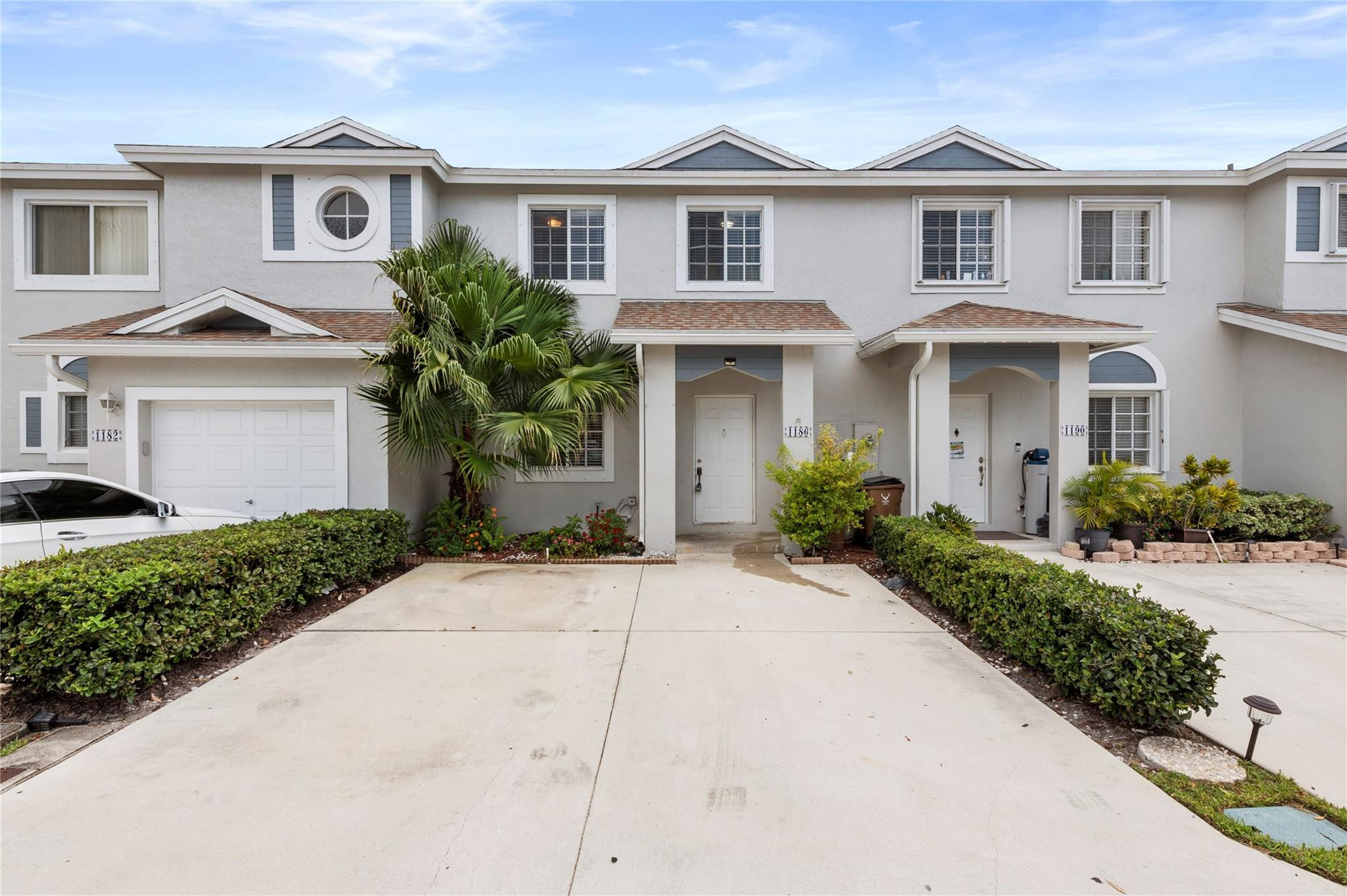 View details of listing 1186 SW 44th Avenue 1186, Deerfield Beach, FL 33442 Deerfield Beach with MLS#