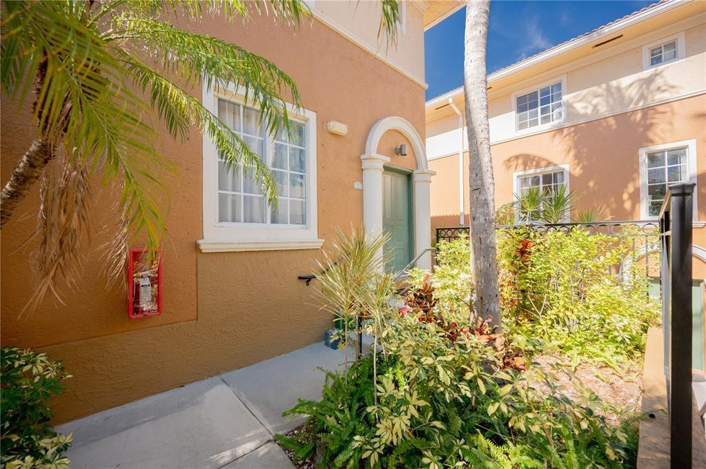 View details of listing 2841 NE 185th Street 514, Miami, FL 33180 Miami with MLS#