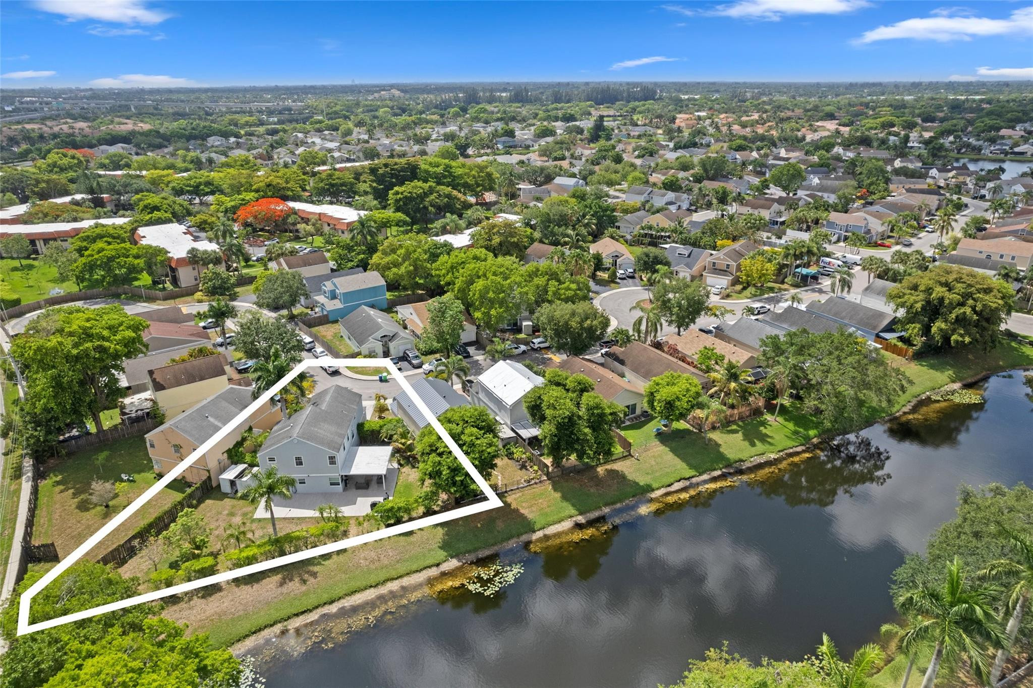 View details of listing 133 SW 159th Way, Sunrise, FL 33326 Sunrise with MLS# 