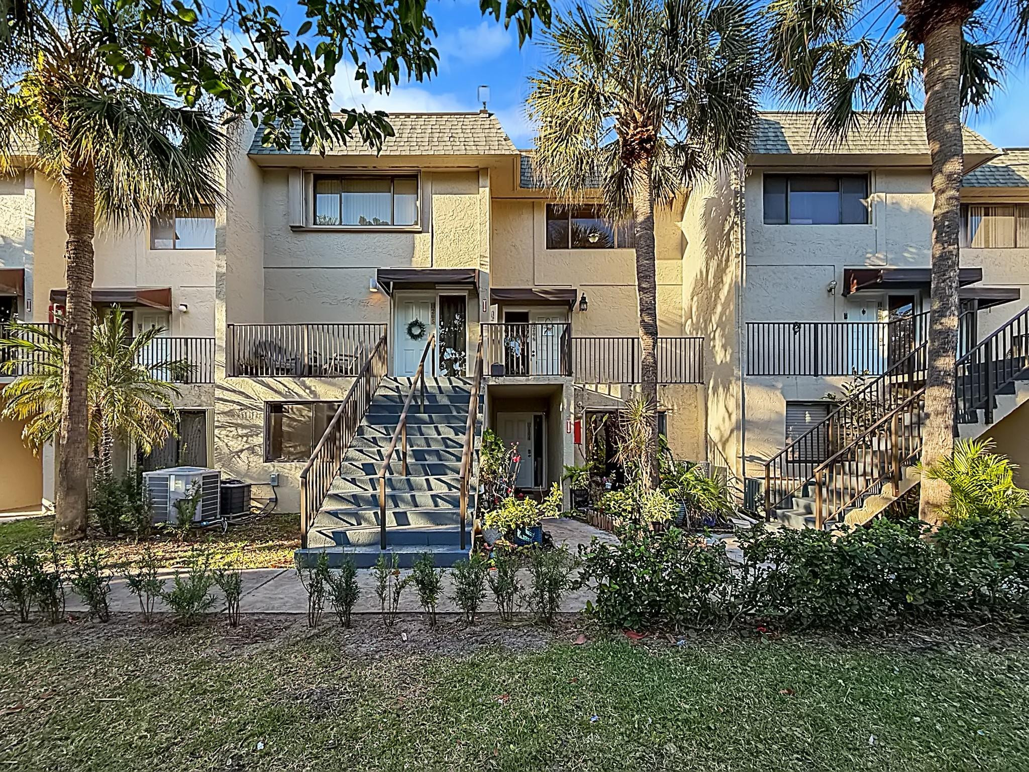 View details of listing 65 Deer Creek Road H206, Deerfield Beach, FL 33442 Deerfield Beach with MLS# 
