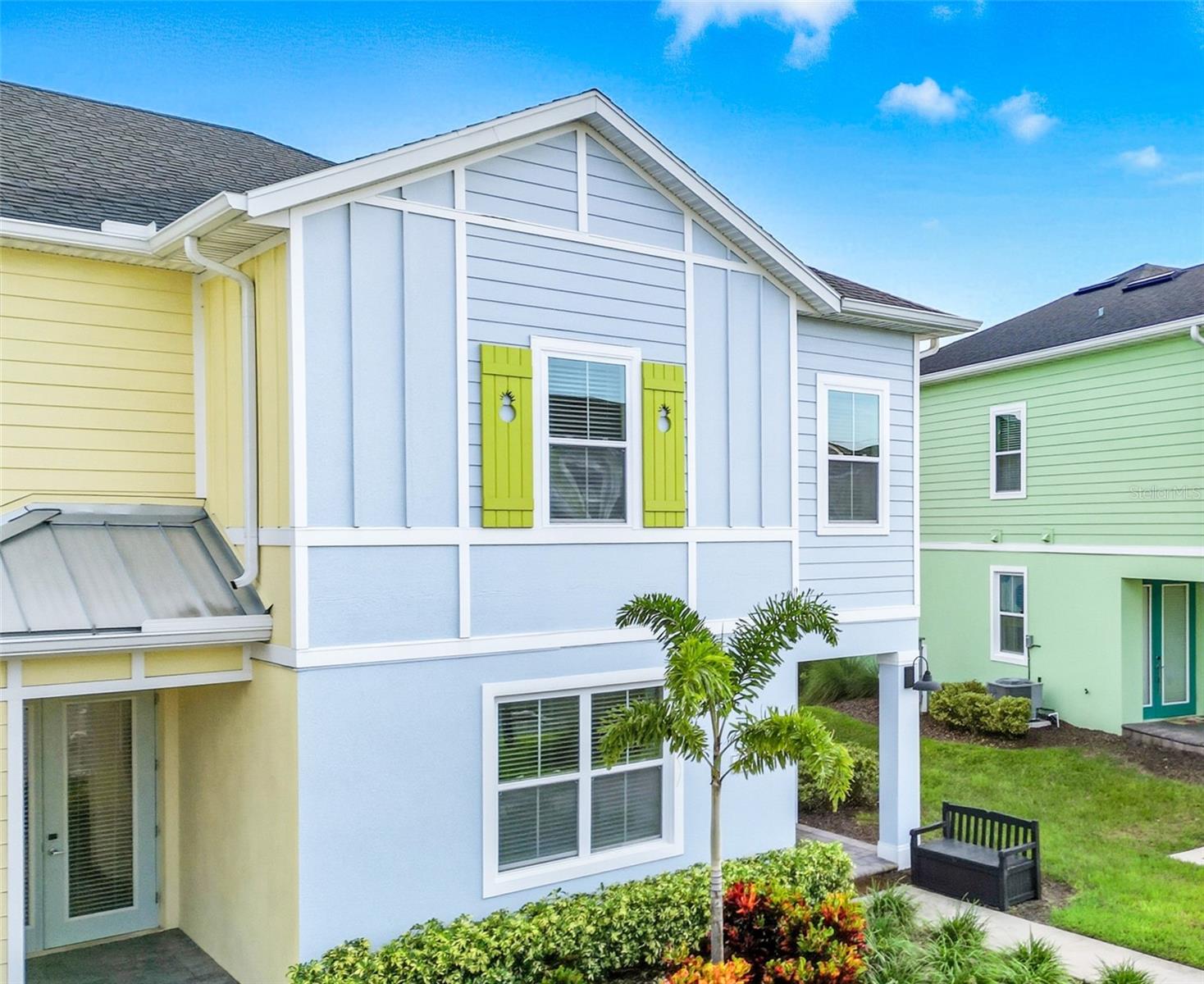 View details of listing 3184 CARIBBEAN SOUL DR KISSIMMEE with MLS# O6348355