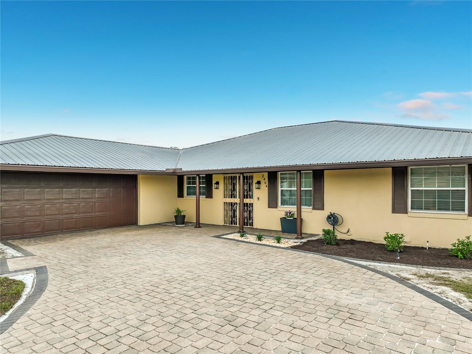 Listing O6402242 2404 LAUDERDALE CT, ORLANDO, FL 32805