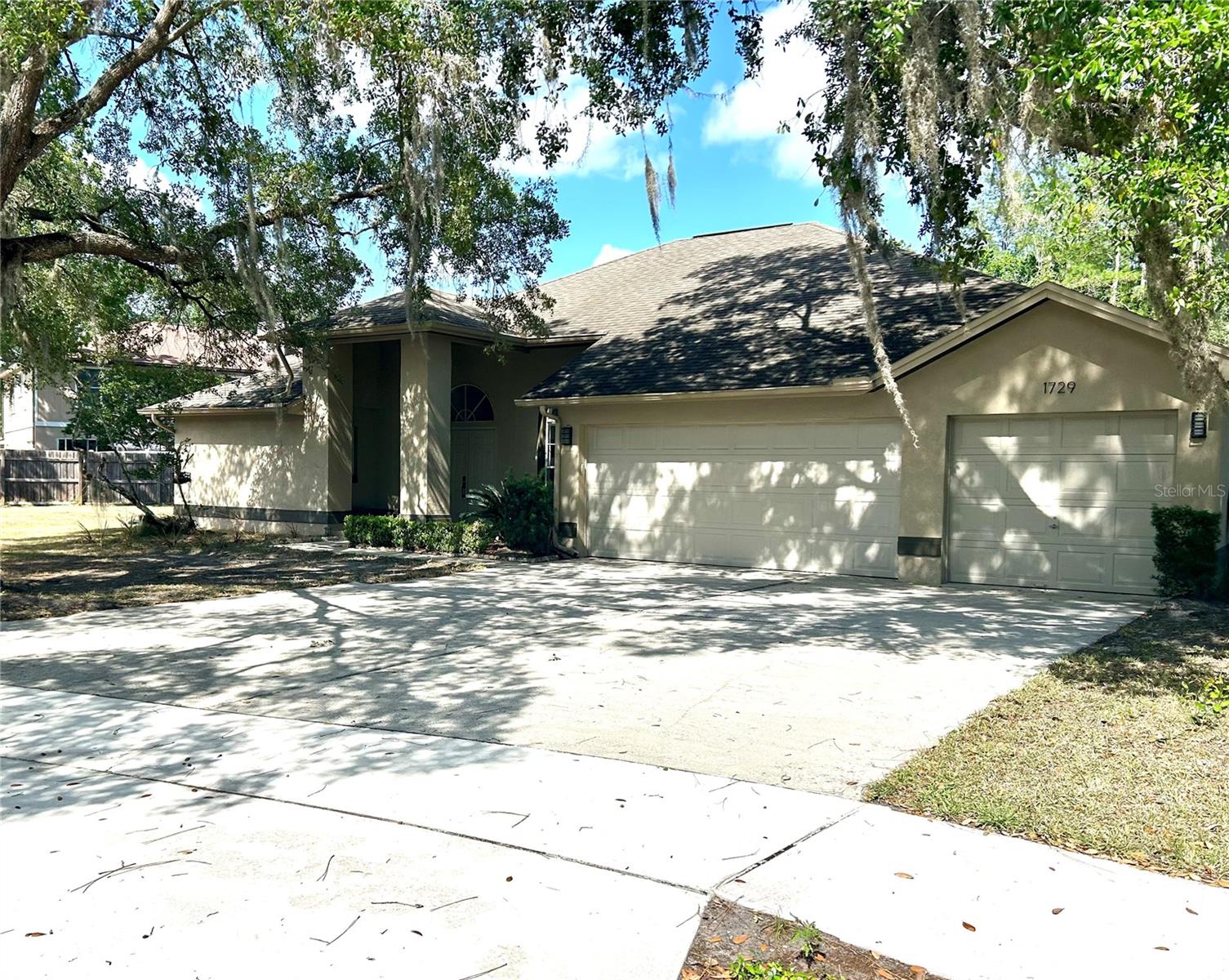 Listing O6403515 1729 BUCKHORN PL, ORLANDO, FL 32825