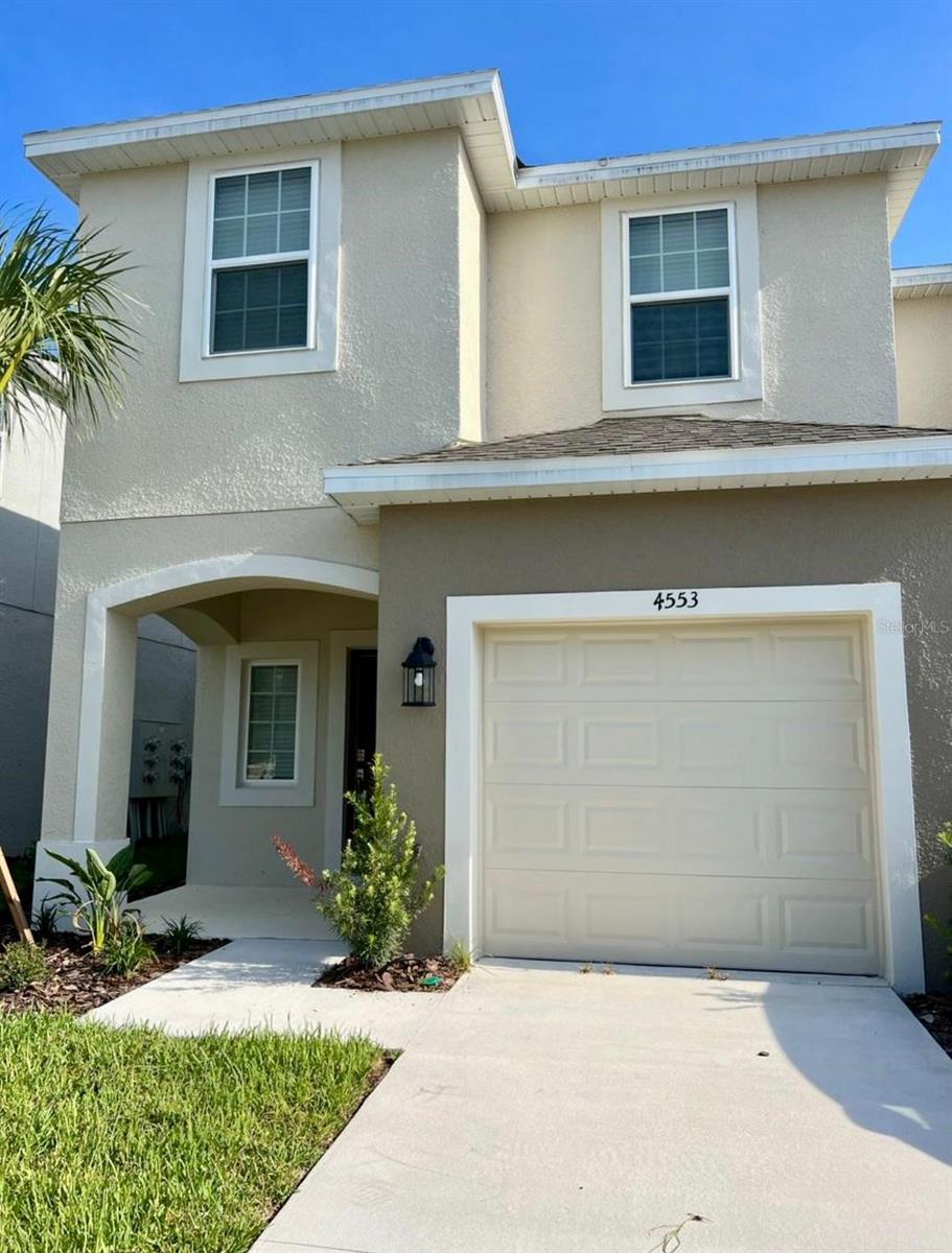 View details of listing 4553 TEOLI CT KISSIMMEE with MLS# O6409362