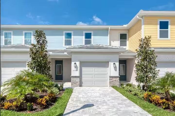 Listing O6418913 792 DRIVING RANGE CT, REUNION, FL 34747