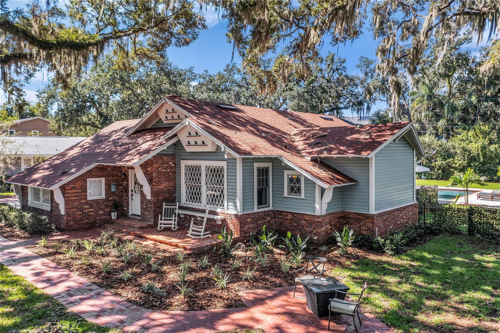 Listing O6449366 234 N LAKEVIEW AVE, WINTER GARDEN, FL 34787