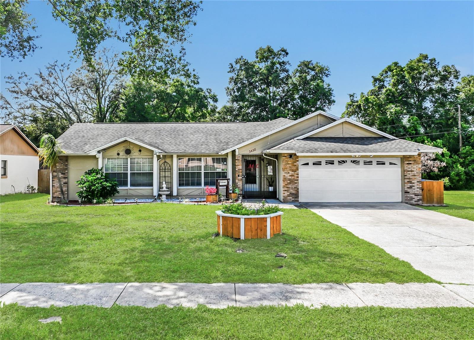 Listing OM732443 3438 BRETWOOD DR, ORLANDO, FL 32808