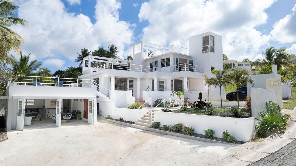 View details of listing 296 BRAVOS DE BOSTON VIEQUES with MLS# PR9105650