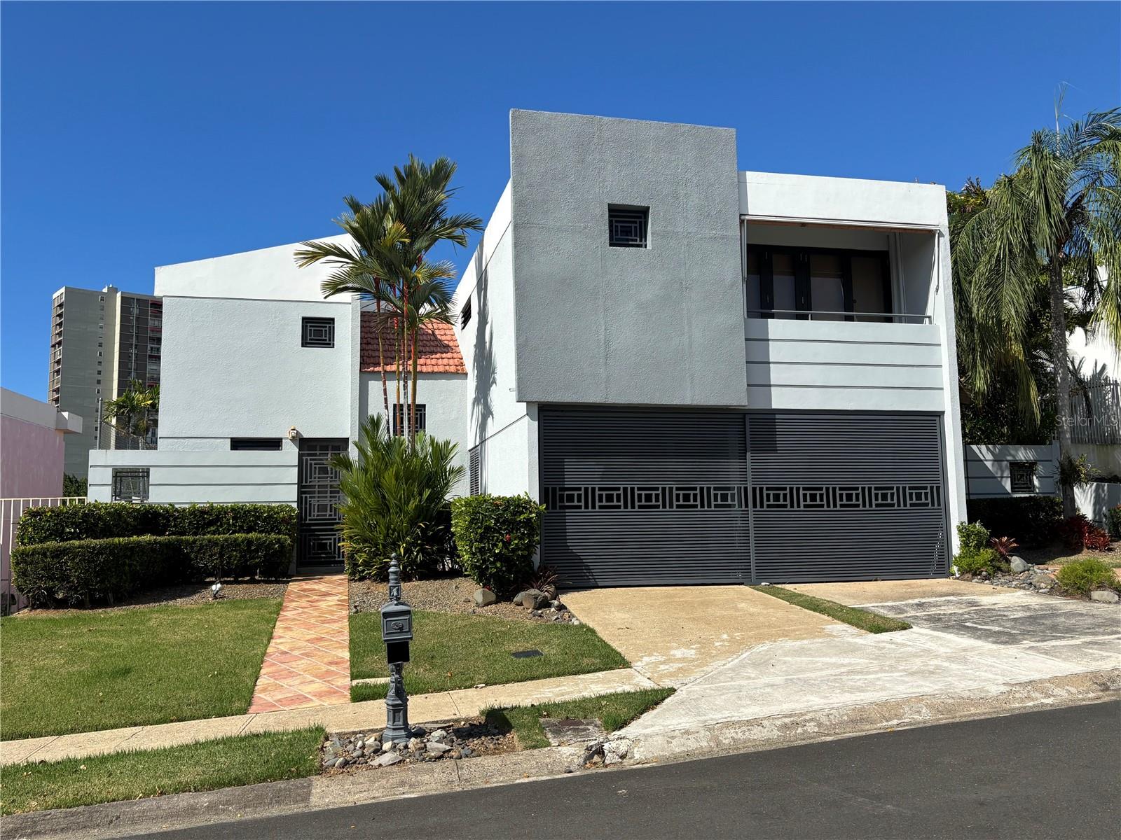 Listing PR9113473 W 4-14 CALDER&Oacute;N DE LA BARCA, SAN JUAN, PR 00926