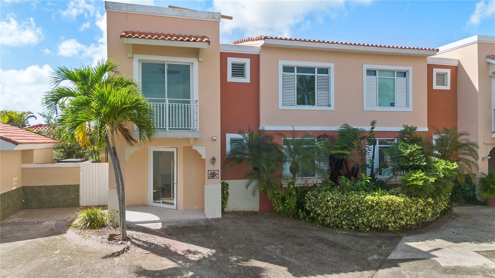 Listing PR9116687 30 FLAMBOYAN GREENS, HUMACAO, PR 00791