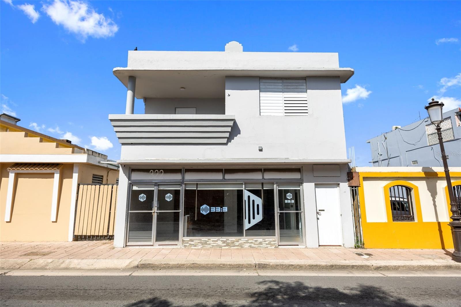 View details of listing 322 MENDEZ VIGO DORADO with MLS# PR9119609