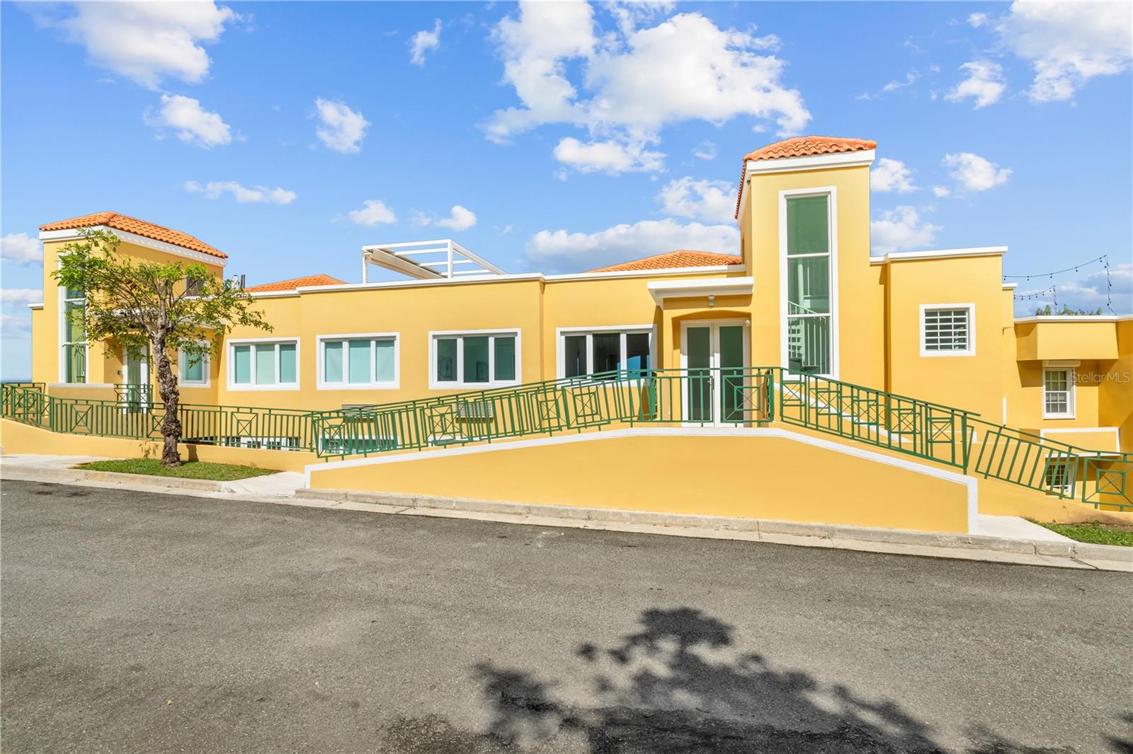 View details of listing 10 I #201 RIO GRANDE with MLS# PR9120834