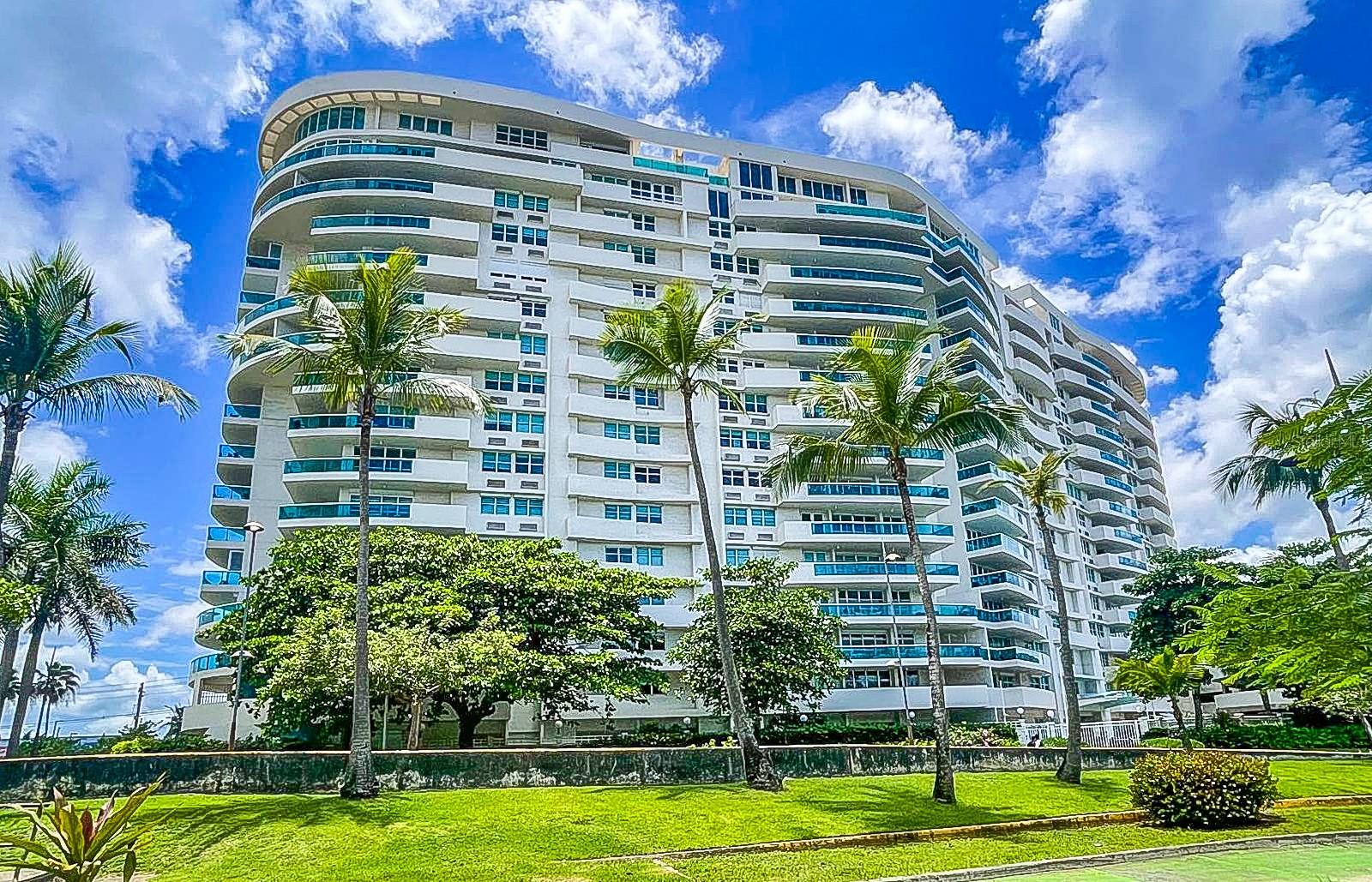 Listing PR9122441 550 AVENIDA CONSTITUCION #810, SAN JUAN, PR 00901