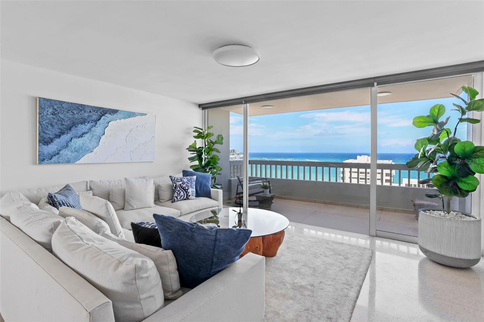 Listing PR9123546 70 KINGS COURT #17C, SAN JUAN, PR 00911