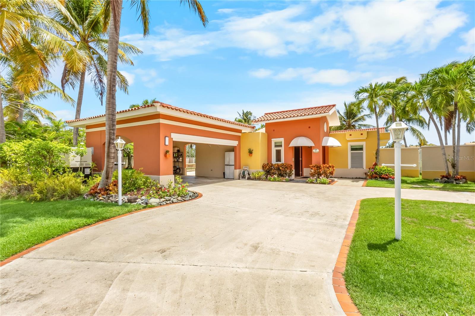 Listing PR9124300 1 EAGLE ST, HUMACAO, PR 00791