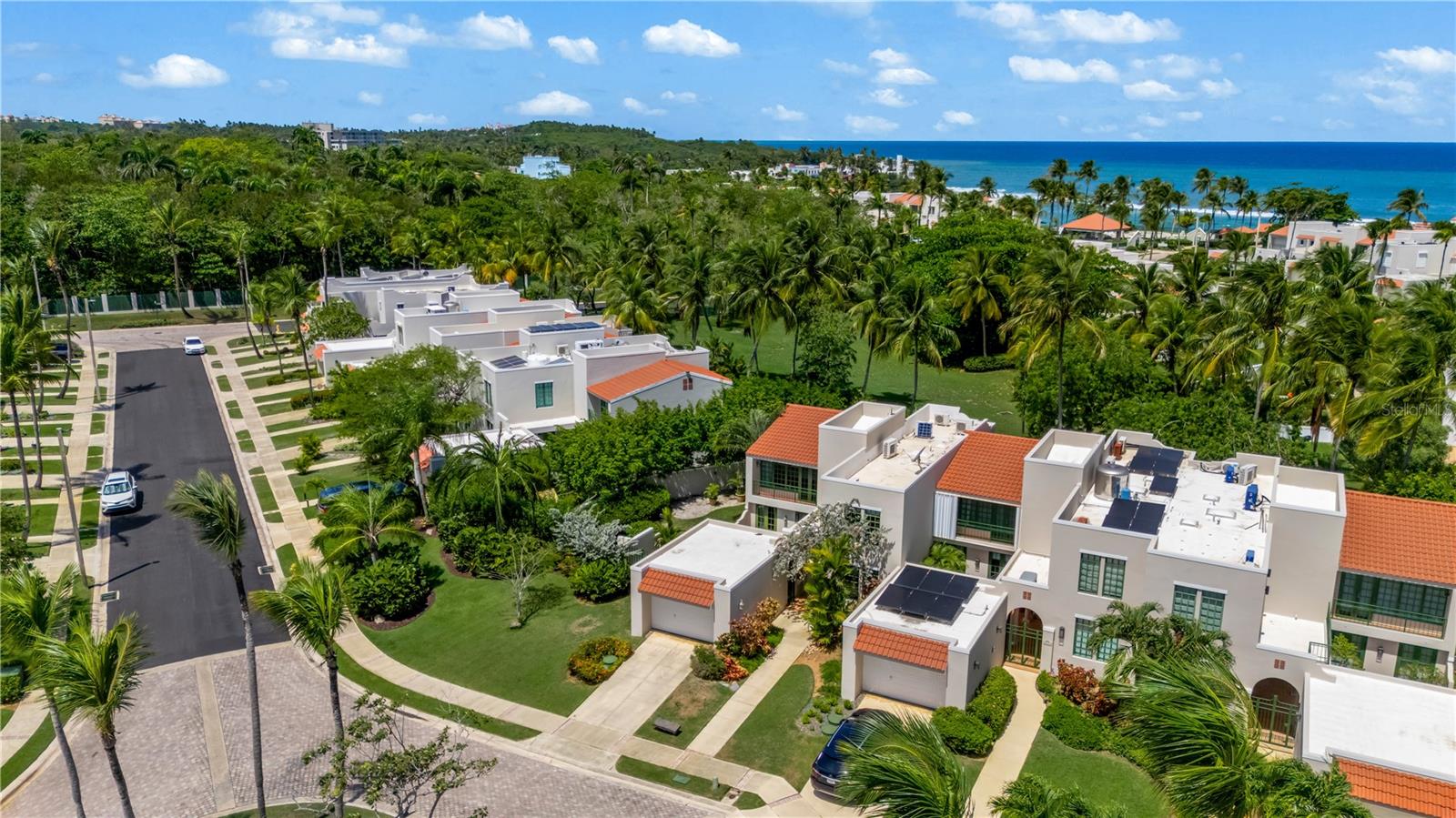 Listing PR9124706 J41 CALLE ARENAS, DORADO, PR 00646
