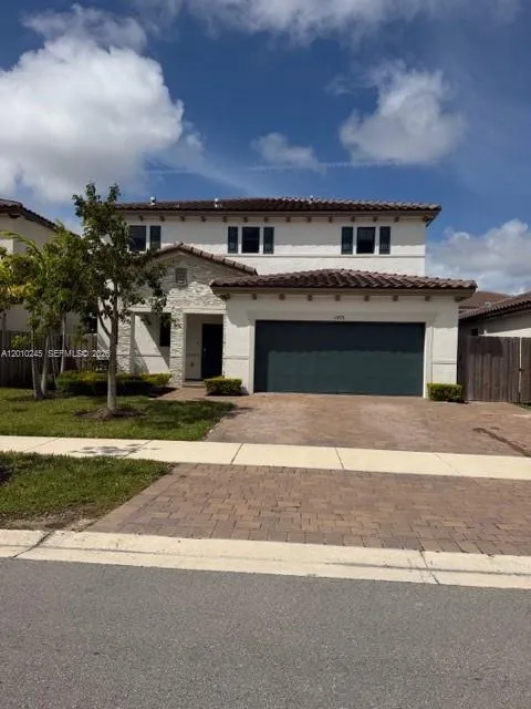 Listing  Private Address