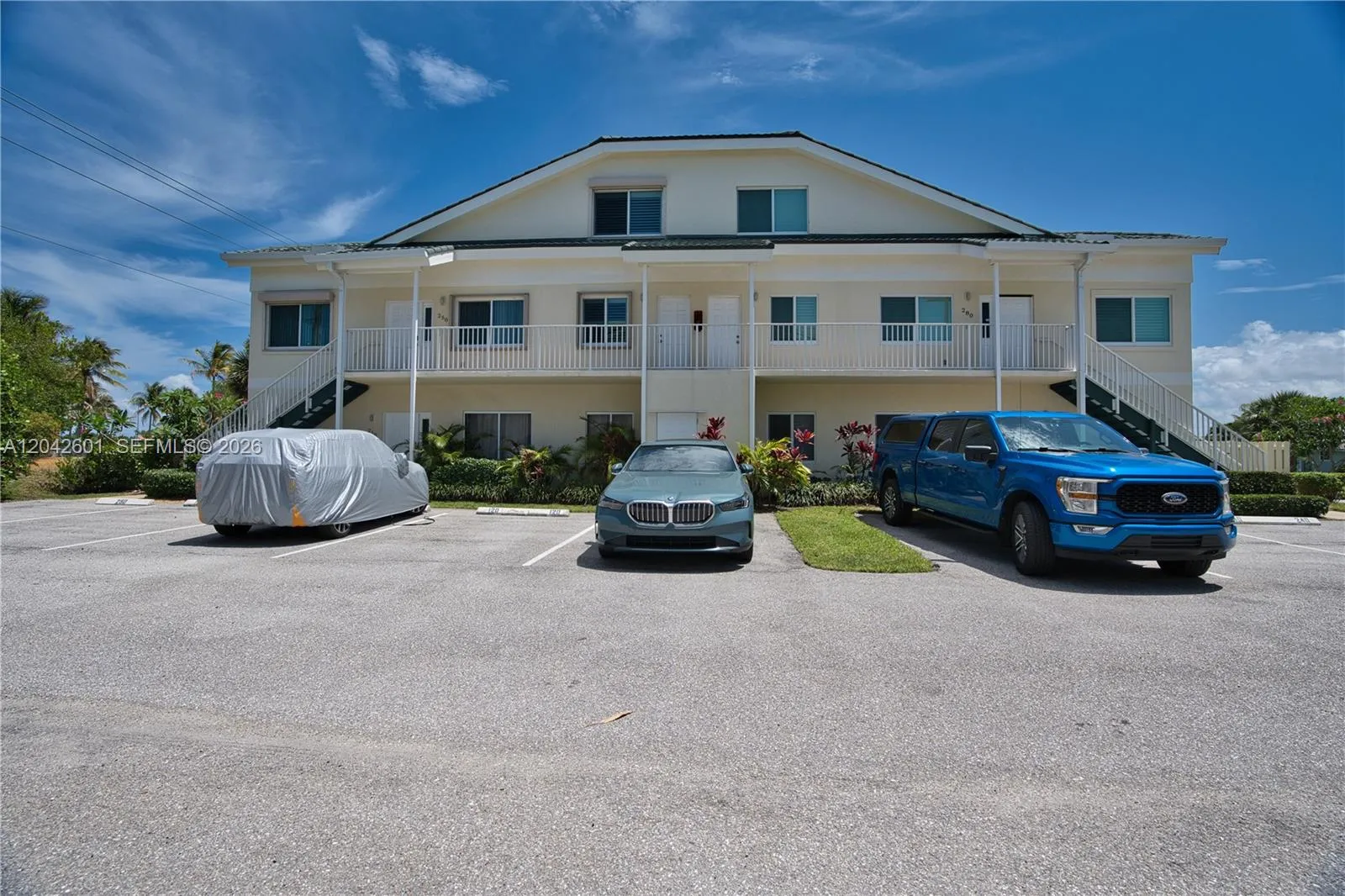 Listing  Private Address
