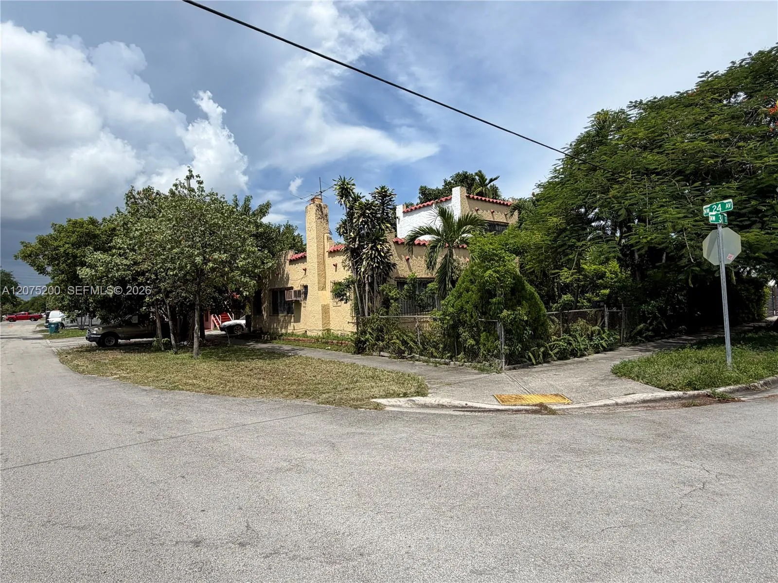 Listing  Private Address
