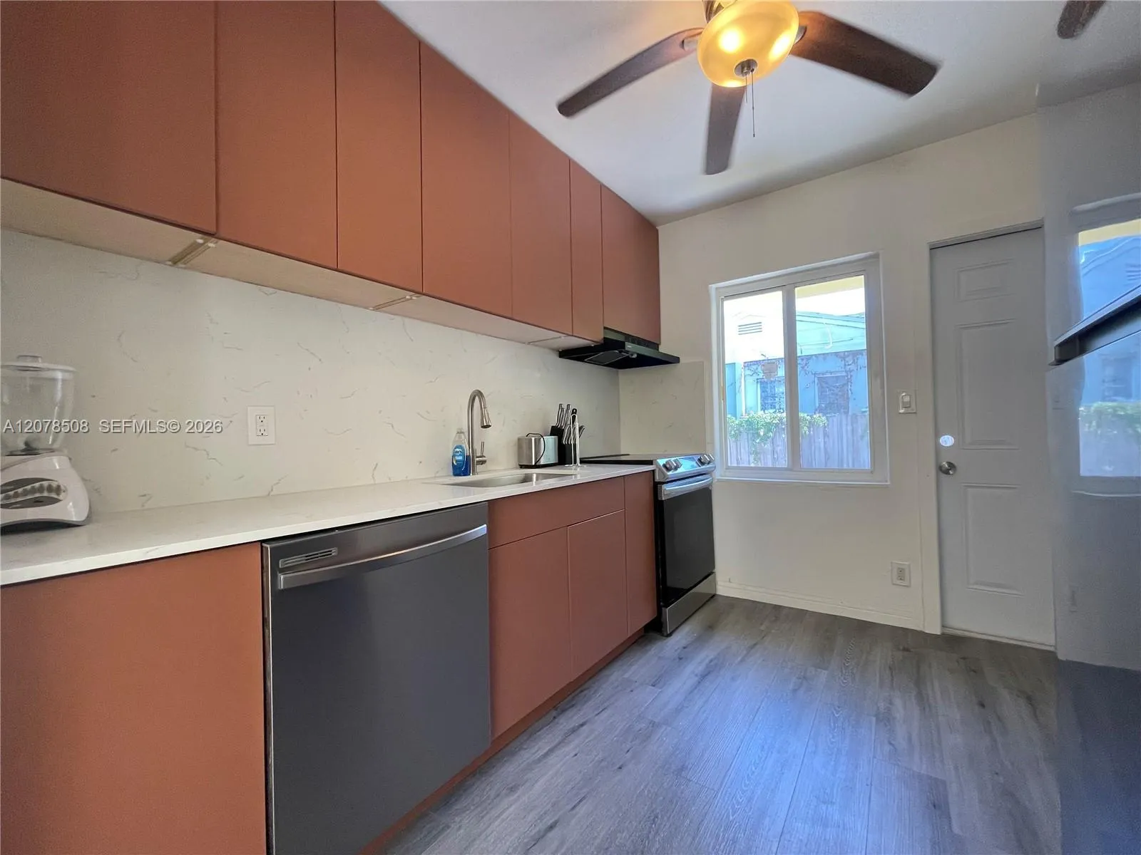 Listing  Private Address