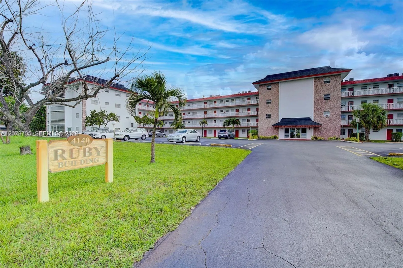 Listing  Private Address