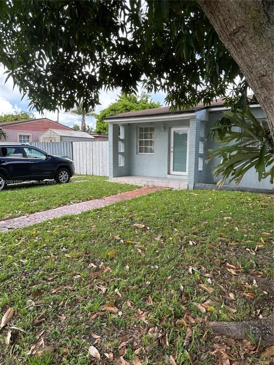 View details of listing Miami Gardens with MLS#