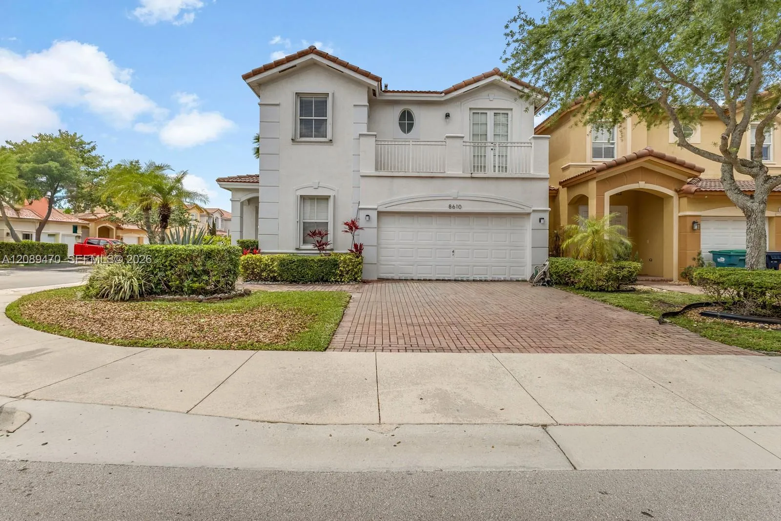 Listing  Private Address