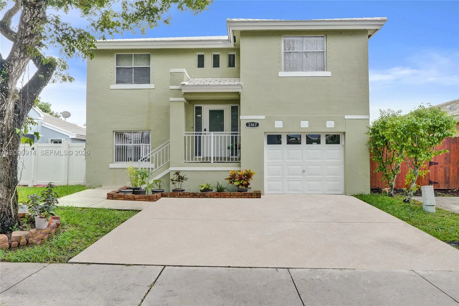 Listing  Private Address